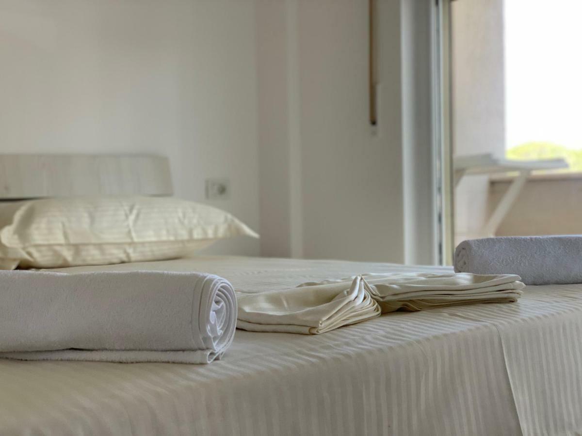 Eme Apartments - Kompleksi Lura 2 Gjiri I Lalzit Дуррес Экстерьер фото